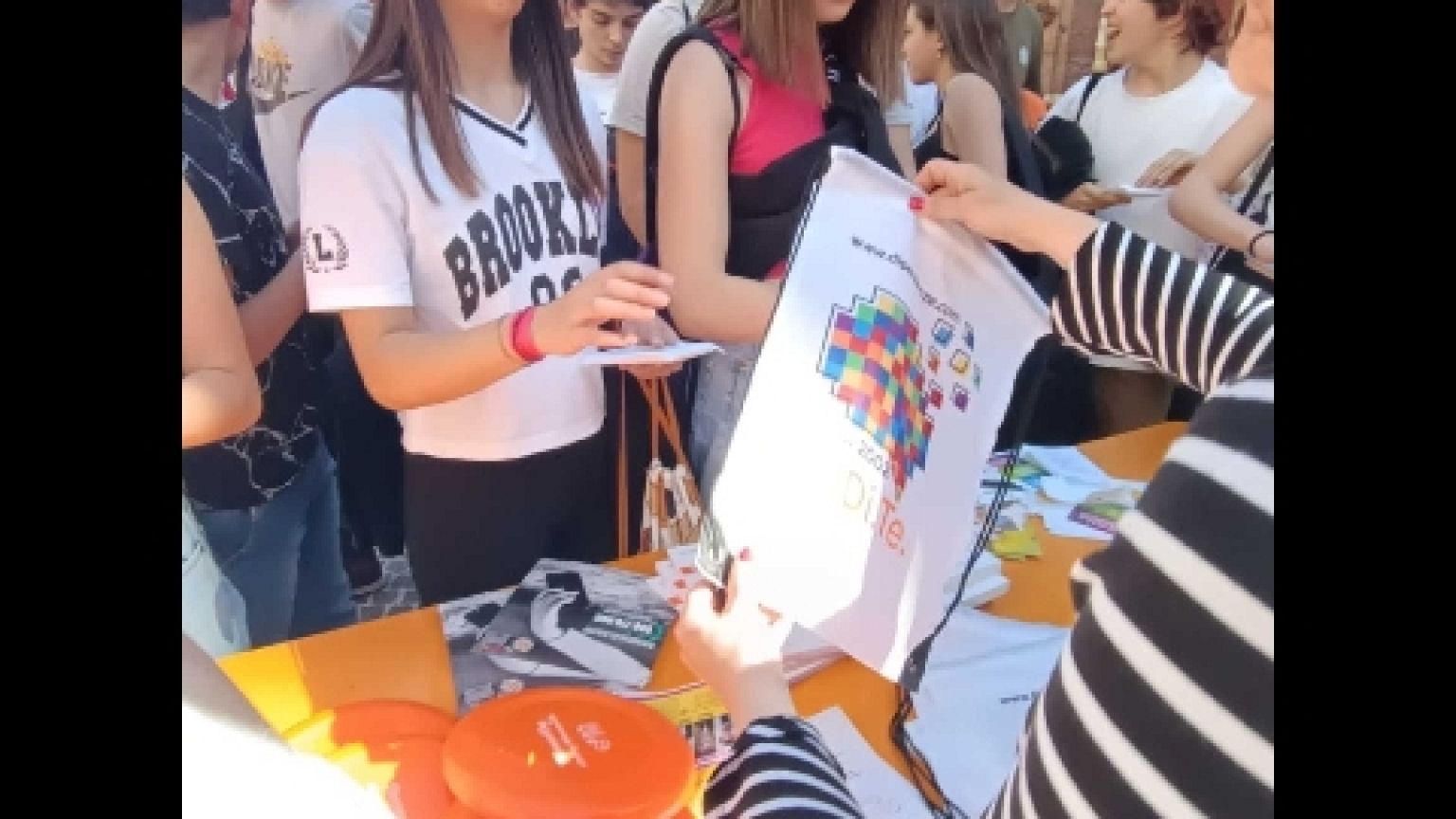 A Fabriano, laboratori per studenti e adulti disconnessi