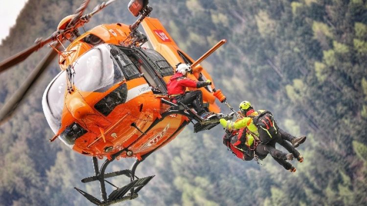 Inutile l'intervento del medico d'urgenza arrivato in elicottero