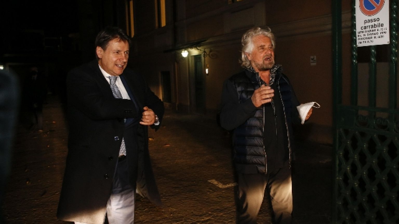 Appuntamento a porte chiuse in un albergo a Roma