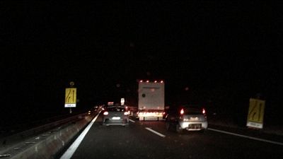 Muore conducente del mezzo pesante, feriti gli operai al lavoro Muore conducente del mezzo pesante, feriti gli operai al lavoro