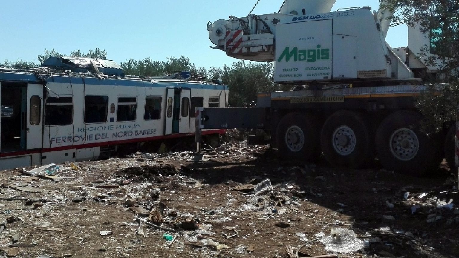 Nella tragedia ferroviaria sulla Andria-Corato anche 51 feriti