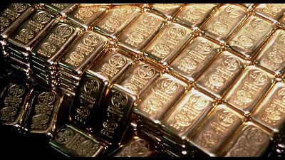 In carcere titolari 'compro-oro' di Milano. 'Fonderia' a Zurigo In carcere titolari 'compro-oro' di Milano. 'Fonderia' a Zurigo
