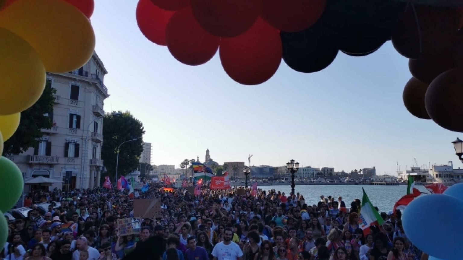 Decaro:"sono cambiate tante cose, ma strada dei diritti è lunga"
