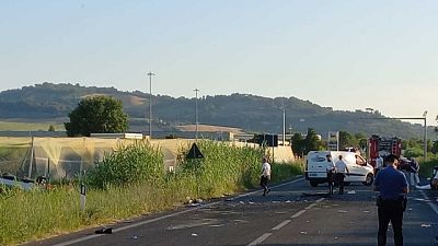 Due morti nell'incidente di ieri a Pesaro. Indagini in corso