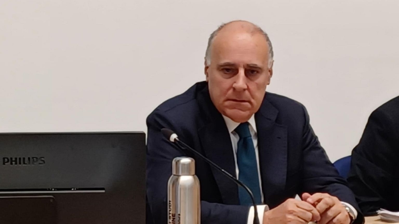 Decisione del Capo della Polizia. A settembre avrebbe concluso