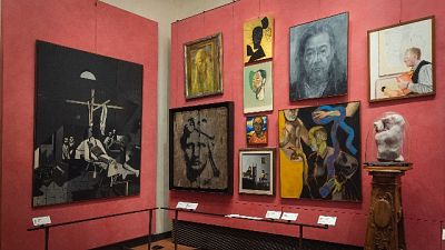 Anche Altan, Lorenz e Zuzu tra le opere dal '400 a oggi Anche Altan, Lorenz e Zuzu tra le opere dal '400 a oggi