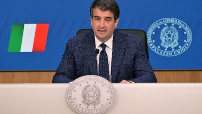 Informativa su terza relazione e revisione della quarta rata