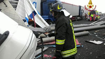 Chiusa l'Autostrada nel tratto fra Broni e Casteggio Chiusa l'Autostrada nel tratto fra Broni e Casteggio