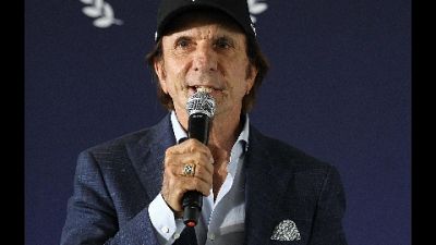 Il colpo nel Bresciano, l'ex campione di F1 non era in casa