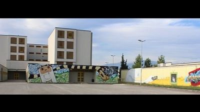 Agenti scoprono 80 involucri da 1 grammo in pacco per detenuto Agenti scoprono 80 involucri da 1 grammo in pacco per detenuto