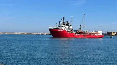 Ocean Viking con 439 migranti era attesa a Genova domani