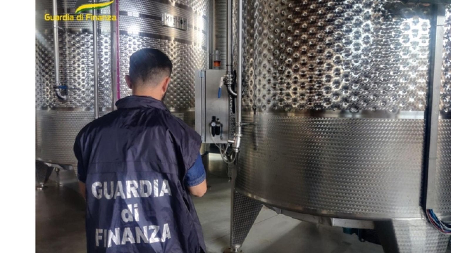Vermentino, Cannonau, Monica prodotti con uve non locali