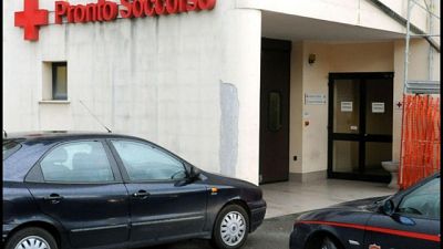 A Paola, nel Cosentino. Sanitario ha subito frattura mascella A Paola, nel Cosentino. Sanitario ha subito frattura mascella