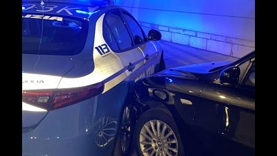 In centro a Udine, alt della Polizia ma fugge inseguito In centro a Udine, alt della Polizia ma fugge inseguito