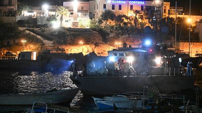 Peschereccio partito dalla Libia ha rischiato di affondare