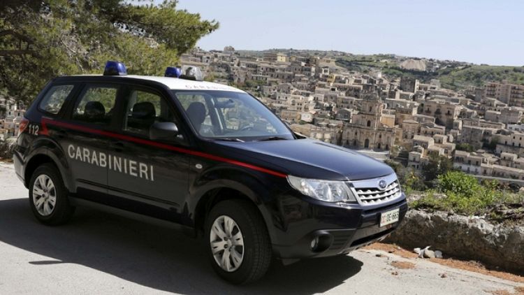 Operazione dei carabinieri, 13 misure cautelari