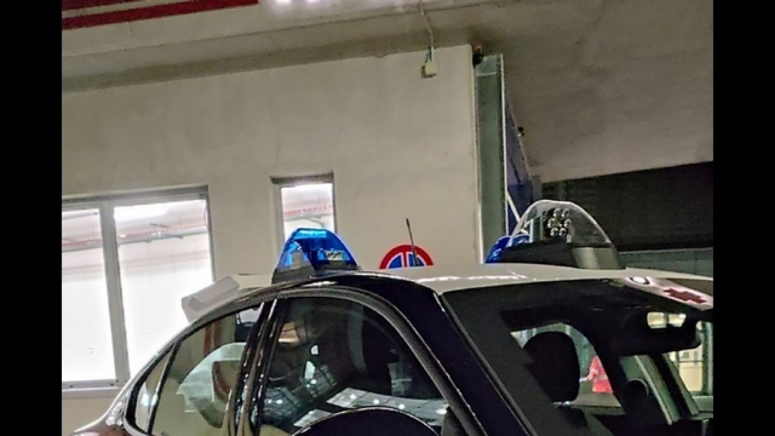 Il colpo è stato superficiale, è già stato dimesso ieri